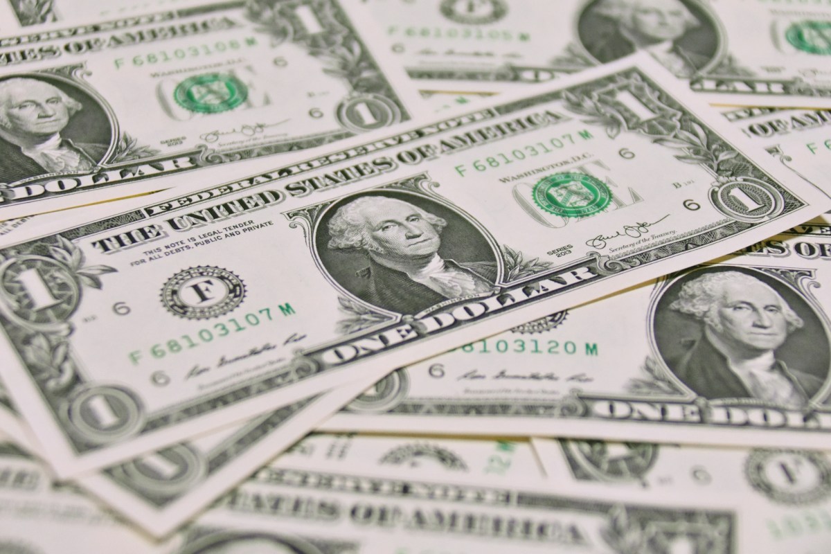 ドル高・ドル安を徹底解説：見分け方から円安・円高時の資産戦略まで